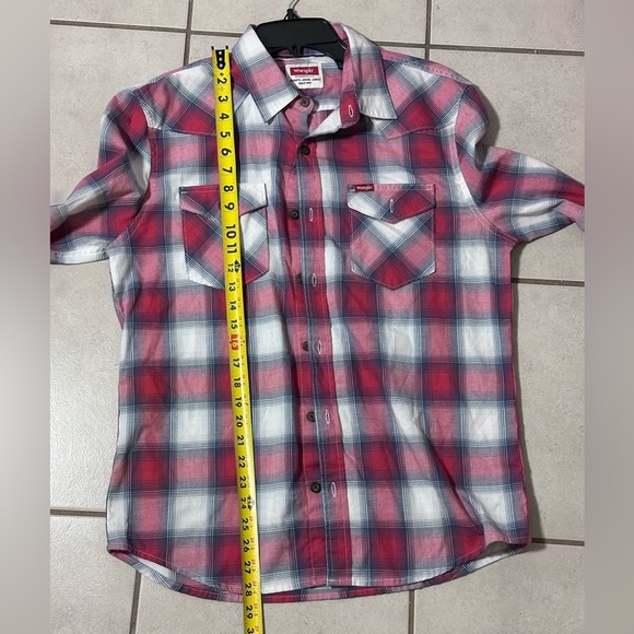 Wrangler Men Western Red Plaid Button Down Long Sleeve Shirt size M. - Picture 7 of 8